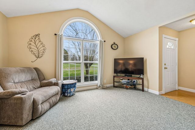 325 Thurman Kepley Rd, Portland, TN 37148