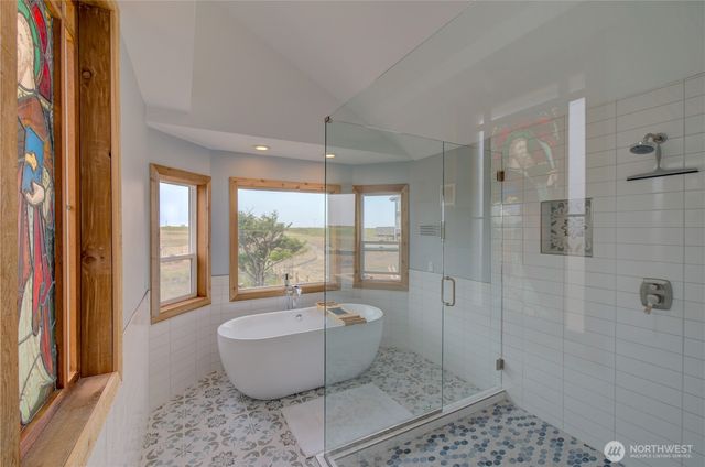 35405 F Place, Ocean Park, WA 98640