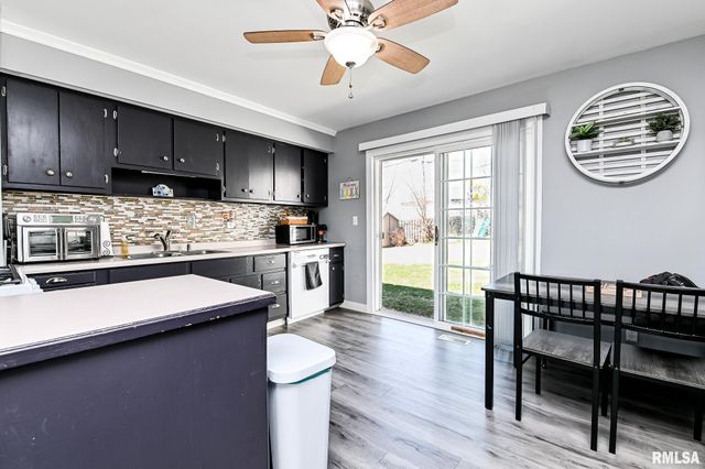 408 ROSEWOOD Drive, Washington, IL 61571