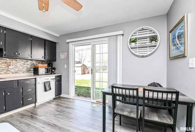 408 ROSEWOOD Drive, Washington, IL 61571