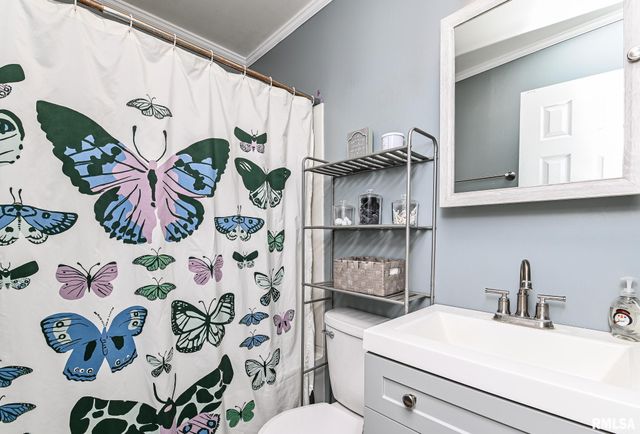 408 ROSEWOOD Drive, Washington, IL 61571