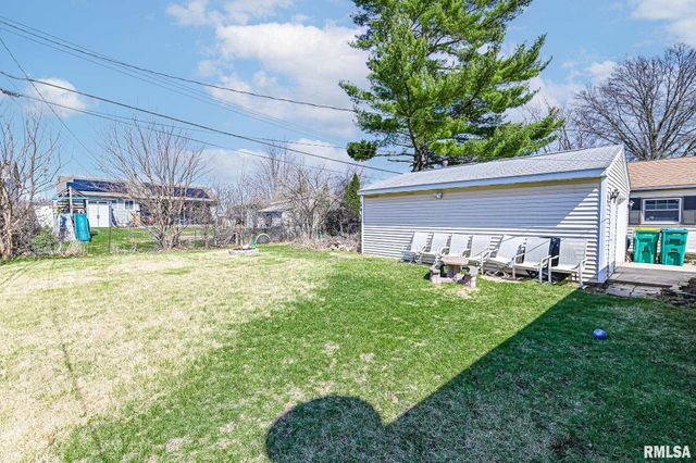 408 ROSEWOOD Drive, Washington, IL 61571