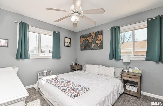 408 ROSEWOOD Drive, Washington, IL 61571