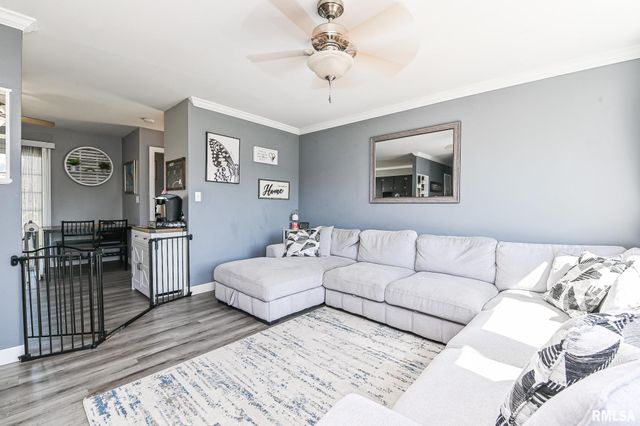 408 ROSEWOOD Drive, Washington, IL 61571