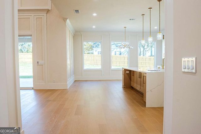 2210 Ridgedale Drive, Grayson, GA 30017