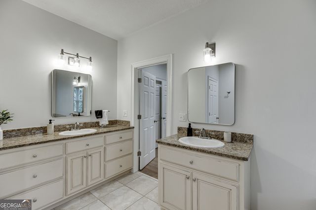 6932 Dee Lane, Murrayville, GA 30564
