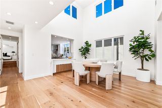 541 4th, Manhattan Beach, CA 90266