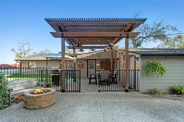 1203 Lemm Road 2, Spring, TX 77373