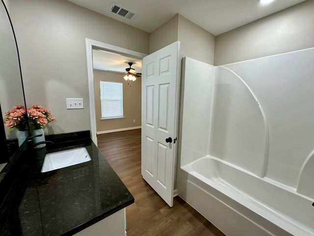 110 N Monroe Street, Cabot, AR 72023