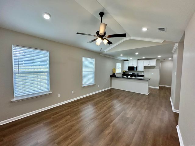 110 N Monroe Street, Cabot, AR 72023