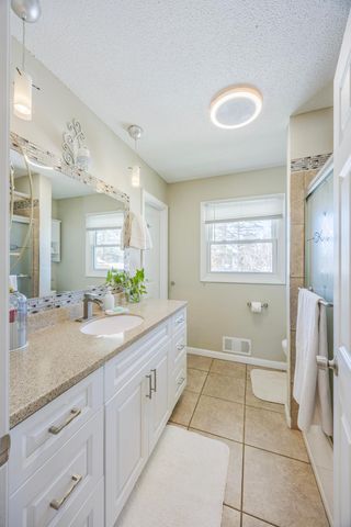 4201 Aquila Avenue N, New Hope, MN 55428