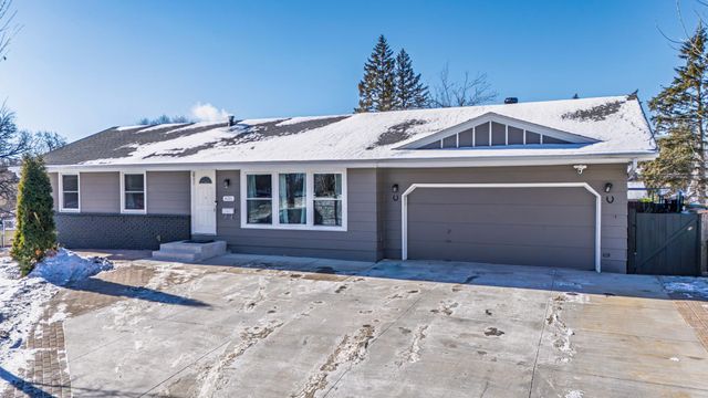 4201 Aquila Avenue N, New Hope, MN 55428