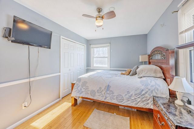 4201 Aquila Avenue N, New Hope, MN 55428