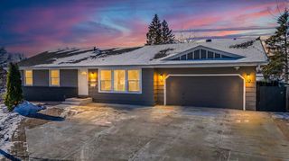 4201 Aquila Avenue N, New Hope, MN 55428