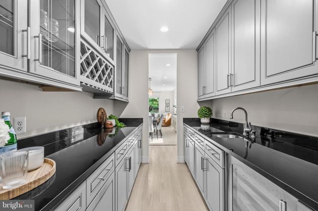 1608 KEARNY ST NE, Washington, DC 20018