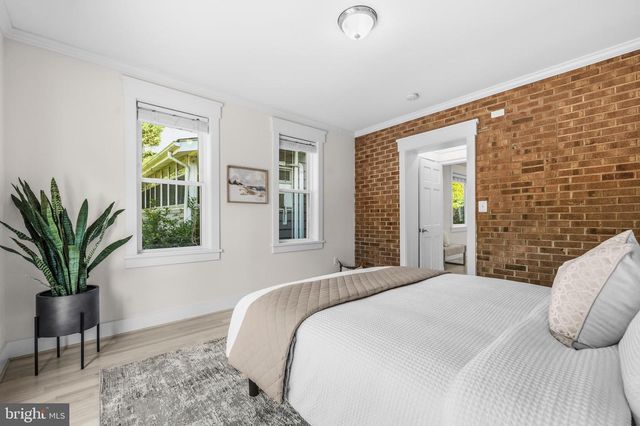 1608 KEARNY ST NE, Washington, DC 20018