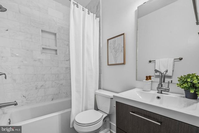 1608 KEARNY ST NE, Washington, DC 20018
