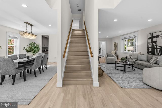 1608 KEARNY ST NE, Washington, DC 20018