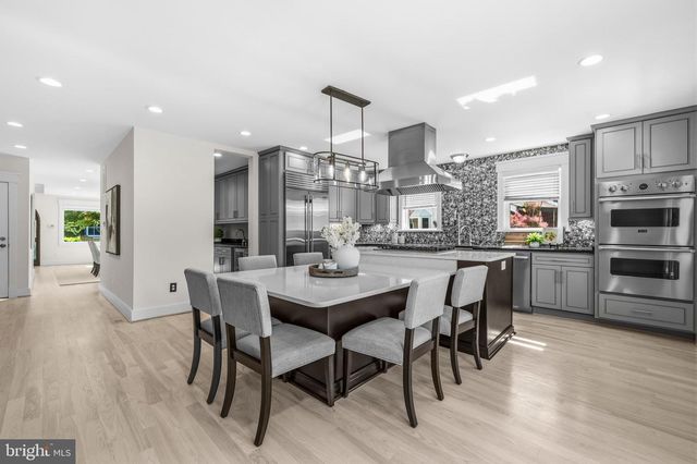1608 KEARNY ST NE, Washington, DC 20018