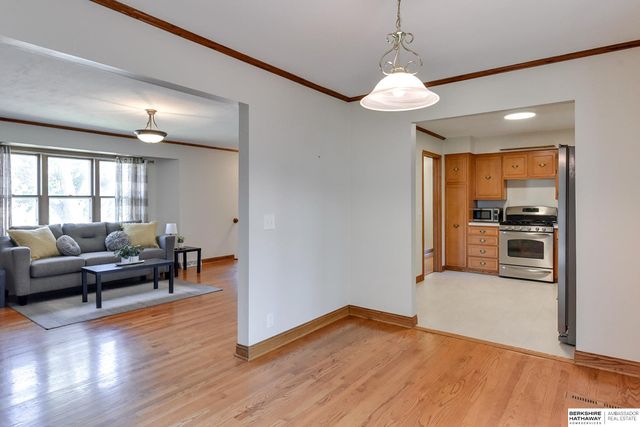 4122 Terrace Drive, Omaha, NE 68134