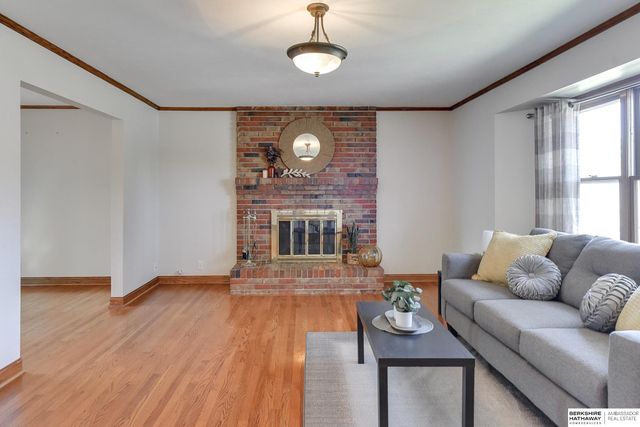 4122 Terrace Drive, Omaha, NE 68134