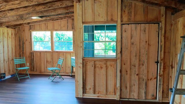 8397 Keystone Furnace Rd Road, (Catch and Relax Cabin), Jackson, OH 45640