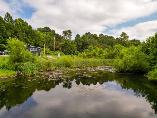 8397 Keystone Furnace Rd Road, (Catch and Relax Cabin), Jackson, OH 45640