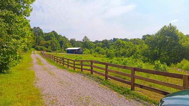 8397 Keystone Furnace Rd Road, (Catch and Relax Cabin), Jackson, OH 45640
