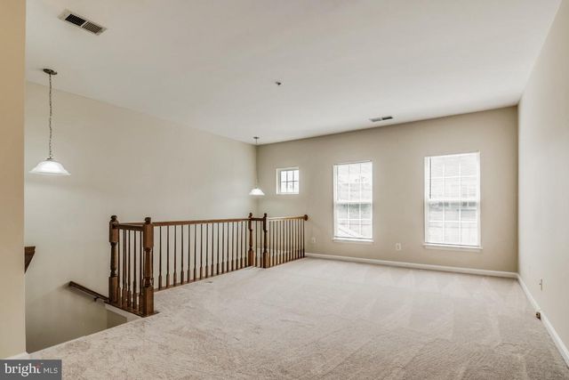 43028 OLD GALLIVAN TER, Ashburn, VA 20147