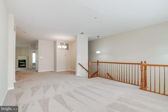 43028 OLD GALLIVAN TER, Ashburn, VA 20147