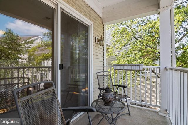 43028 OLD GALLIVAN TER, Ashburn, VA 20147