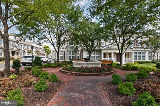 43028 OLD GALLIVAN TER, Ashburn, VA 20147