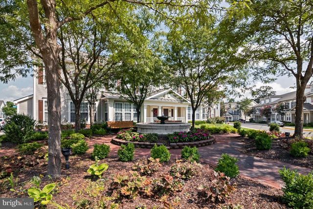 43028 OLD GALLIVAN TER, Ashburn, VA 20147