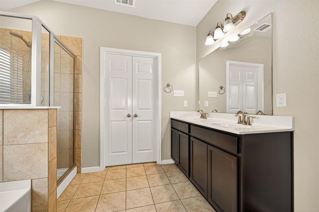 7219 Victorville Drive, Rosharon, TX 77583