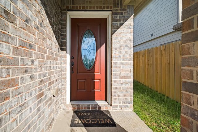 7219 Victorville Drive, Rosharon, TX 77583