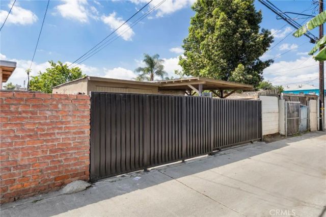 243 E Norton Street, Long Beach, CA 90805