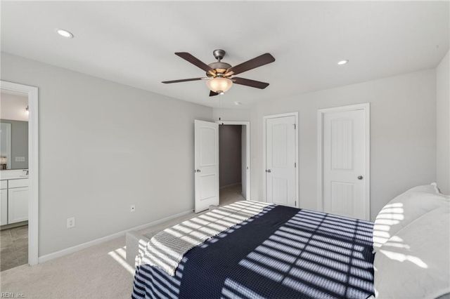 1816 Moravian WALK, Chesapeake, VA 23322