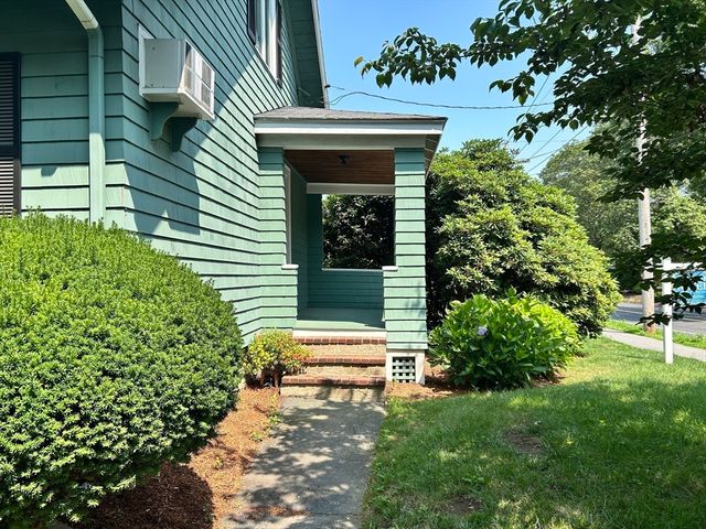 500 Lowell St, Lexington, MA 02420
