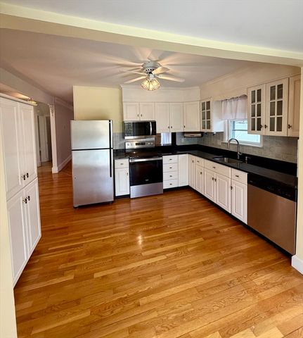 500 Lowell St, Lexington, MA 02420