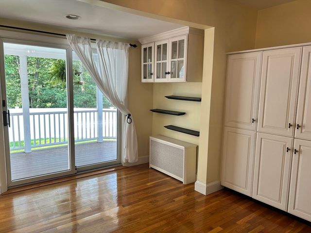 500 Lowell St, Lexington, MA 02420