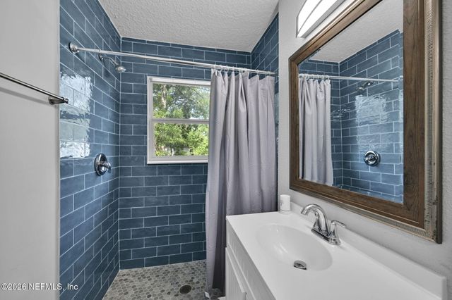 1046 MACKINAW Street, Jacksonville, FL 32254