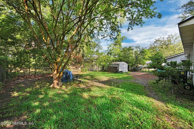 1046 MACKINAW Street, Jacksonville, FL 32254