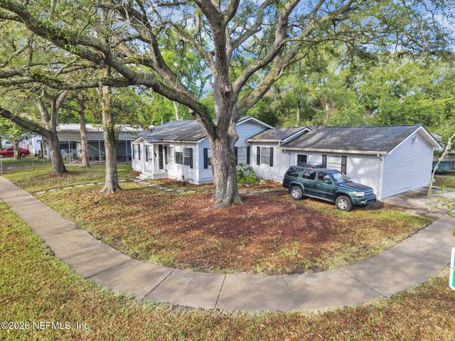 1046 MACKINAW Street, Jacksonville, FL 32254