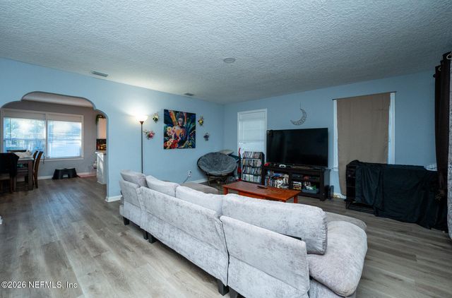 1046 MACKINAW Street, Jacksonville, FL 32254