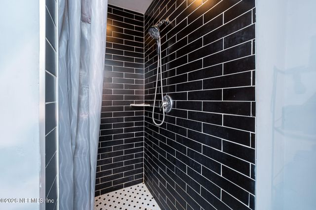 1046 MACKINAW Street, Jacksonville, FL 32254