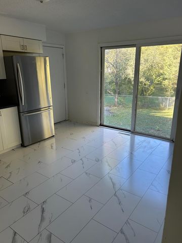 761 116th Avenue NE, Blaine, MN 55434