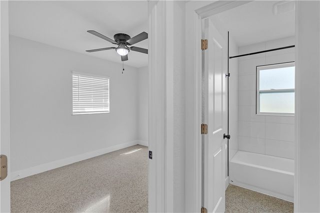 2205 53rd Avenue, Vero Beach, FL 32966