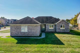 24182 Pointe Drive, Macomb, MI 48042