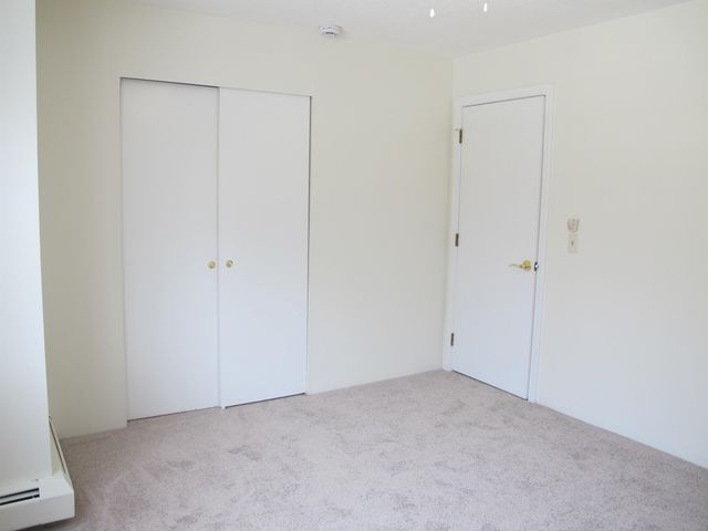 377 Huse Rd Unit 25, Manchester, NH 03103