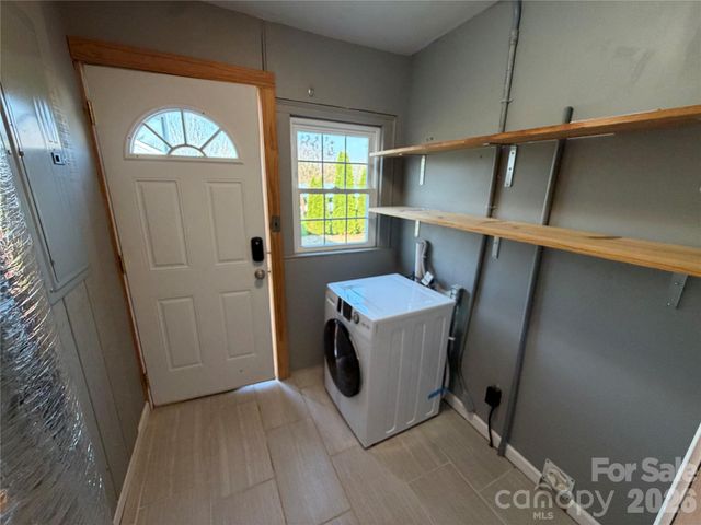 405 Jug Wilson Street, Morganton, NC 28655